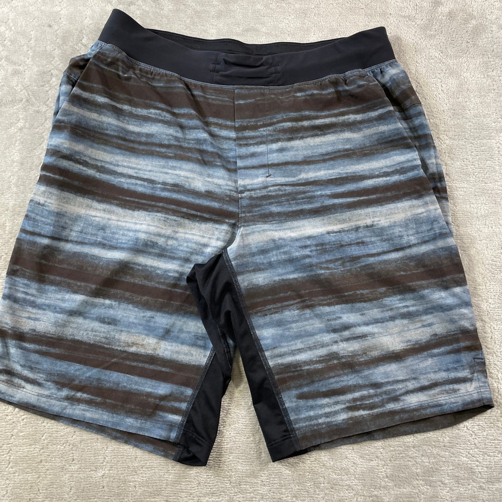 Lululemon T.H.E. Shorts Mens Medium 9" Blue Athletic Running Workout Gym Casual